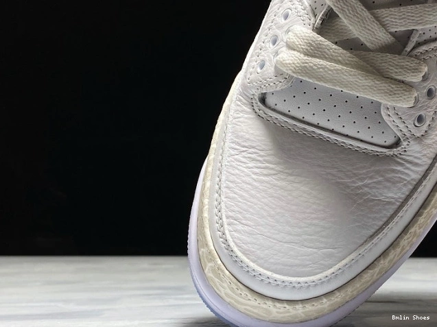 Bmlin Jordan Retro Air Triple 136064-111 White 3 0817